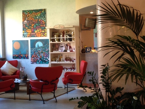 Imagen de los interiores del Hotel Salera. Foto 14