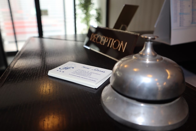 Imagen de los interiores del Hotel Salerno. Foto 14