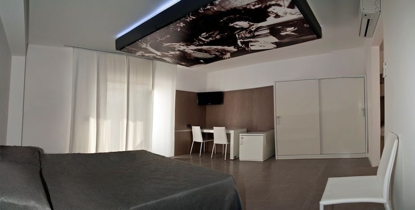 Imagen de la habitación del Hotel Salice Resort. Foto 13