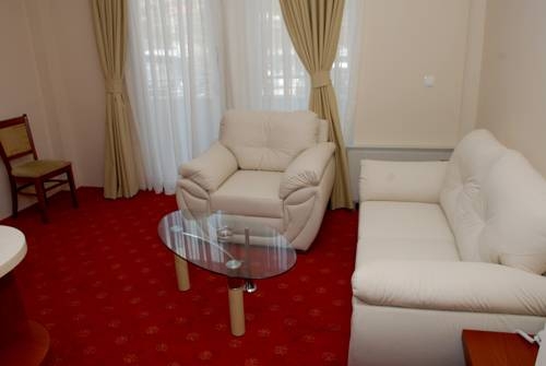 Imagen de la habitación del Hotel Salida. Foto 5