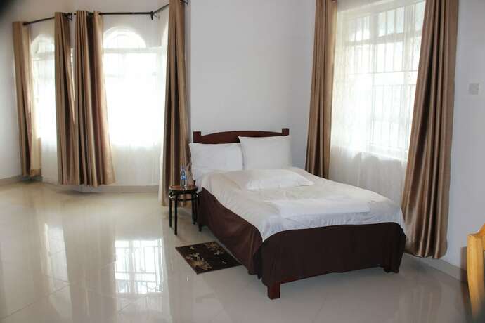 Imagen de la habitación del Hotel Salient Guest House. Foto 19