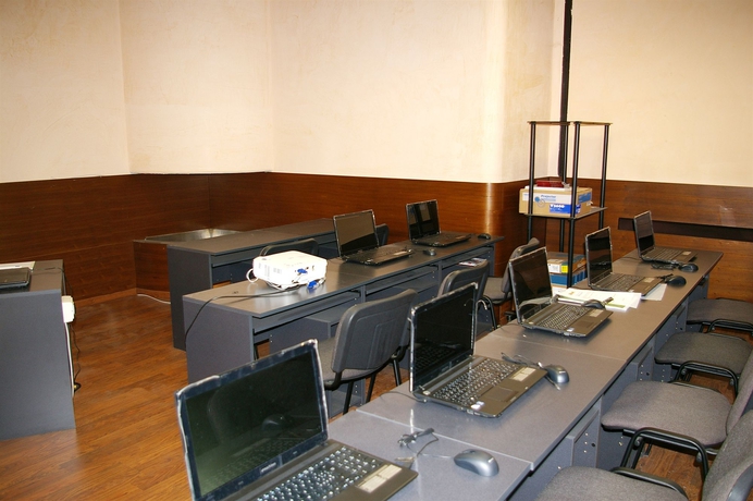 Imagen de los interiores del Hotel Salieri. Foto 15