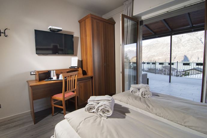 Imagen de la habitación del Hotel Saligari. Foto 3