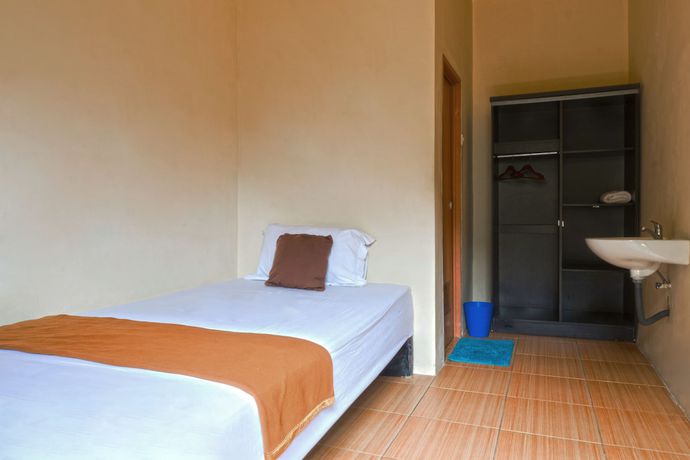 Imagen de la habitación del Hotel Salihara Kost. Foto 10