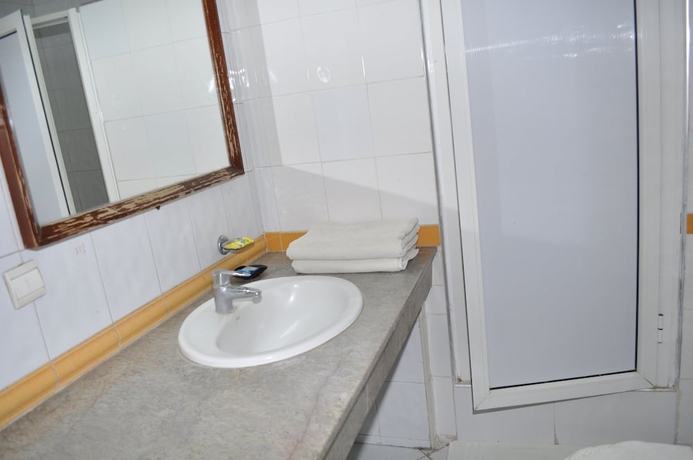 Imagen de la habitación del Hotel Salim. Foto 11