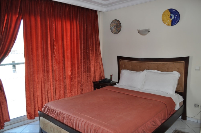 Imagen de la habitación del Hotel Salim. Foto 14