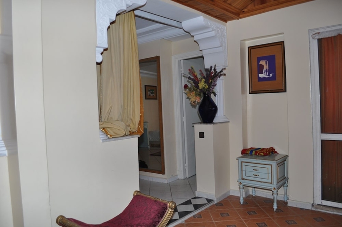 Imagen de la habitación del Hotel Salim. Foto 16