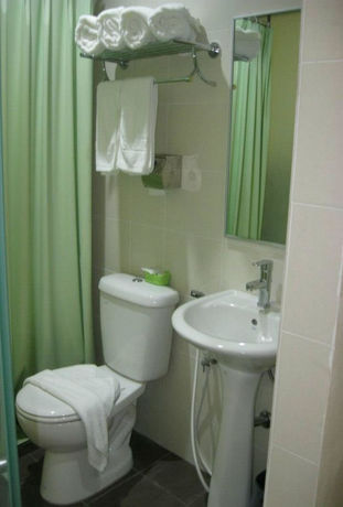 Imagen de la habitación del Hotel Salim Inn. Foto 9