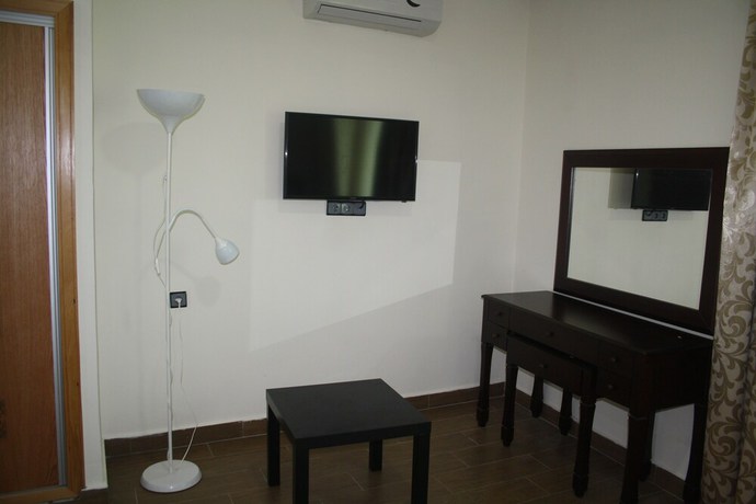 Imagen de la habitación del Hotel Salime Al Khozama. Foto 8