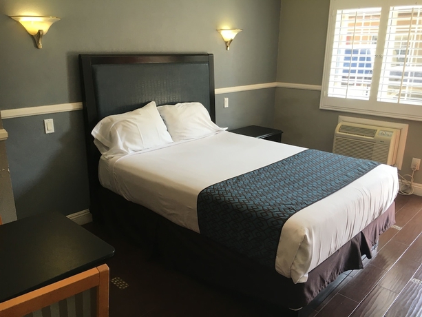 Imagen de la habitación del Hotel Salina Long Beach. Foto 3