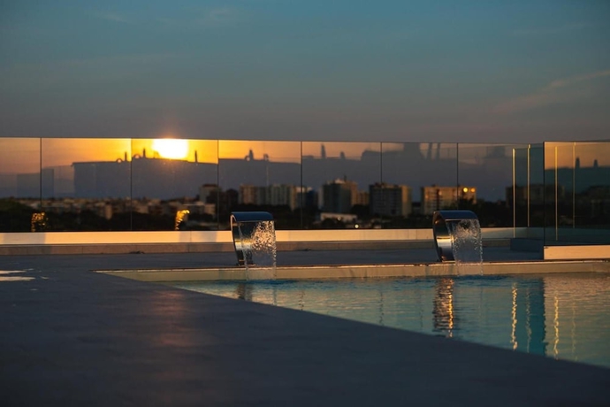 Imagen de la piscina del Hotel Salina, Tarento. Foto 17