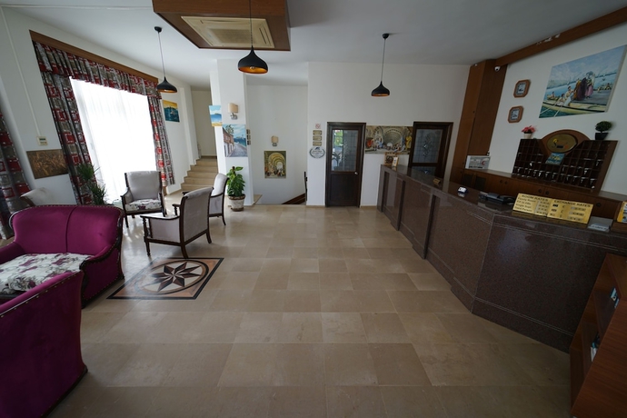 Imagen de los interiores del Hotel Salinas Bodrum. Foto 16