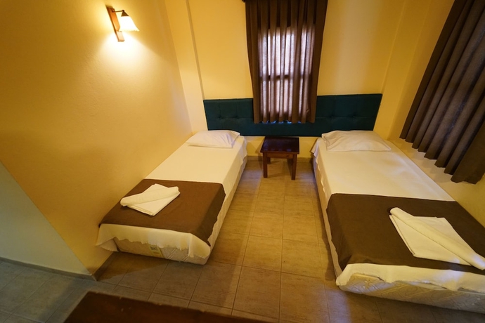 Imagen de la habitación del Hotel Salinas Bodrum. Foto 12