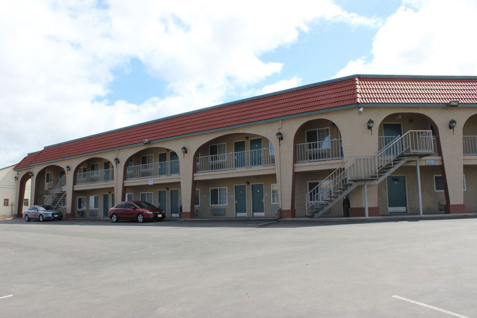 Imagen de los interiores del Hotel Salinas Inn. Foto 8