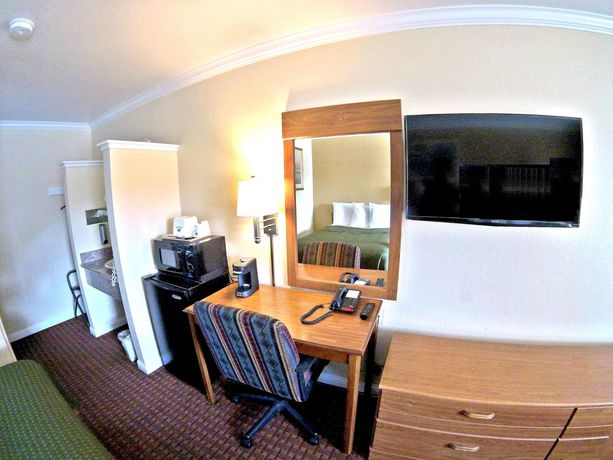 Imagen general del Hotel Salinas Inn. Foto 4
