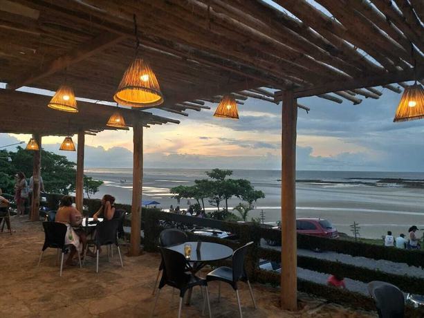 Imagen del bar/restaurante del Hotel Salinopolis e Kitepoint. Foto 4