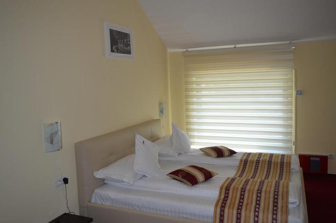 Imagen de la habitación del Hotel Salis and Medical Spa. Foto 3