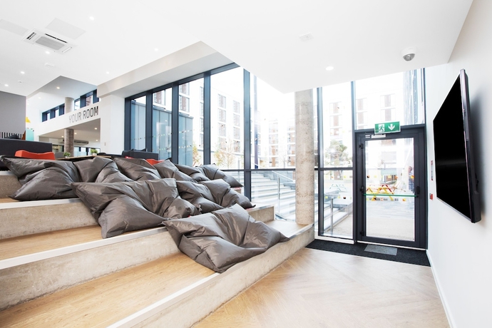 Imagen de los interiores del Hotel Salisbury Court. Foto 18