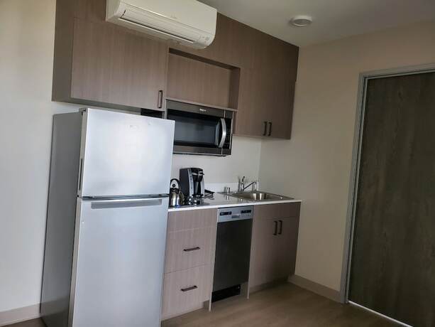 Imagen de la habitación del Hotel Salish Inn. Foto 5