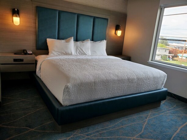 Imagen de la habitación del Hotel Salish Inn. Foto 9