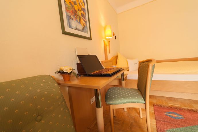 Imagen de la habitación del Hotel Sallerhof. Foto 15