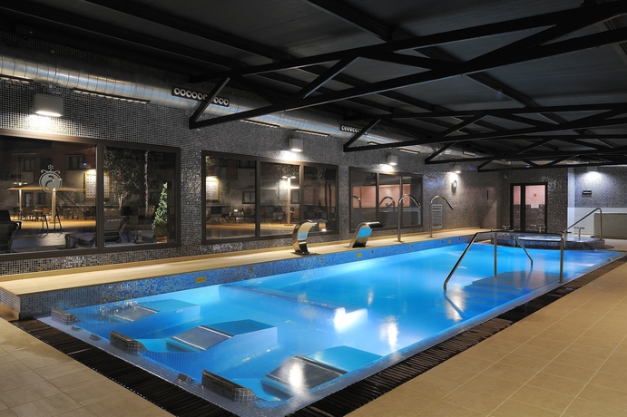 Imagen de la habitación del Hotel Salles Aeroport Girona. Foto 14