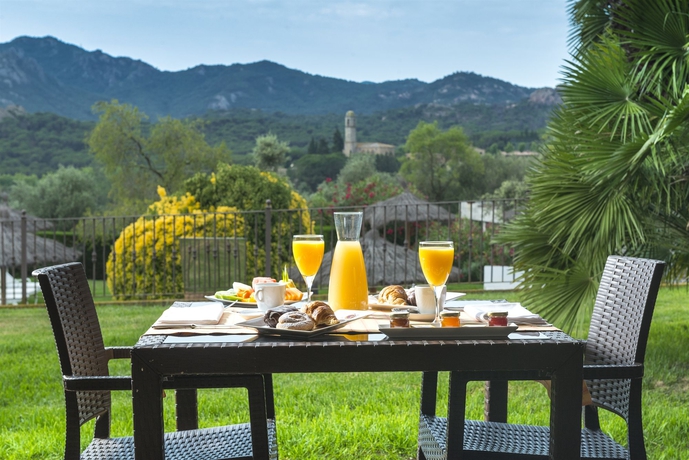 Imagen de los interiores del Hotel Salles and SPA Mas Tapiolas. Foto 11