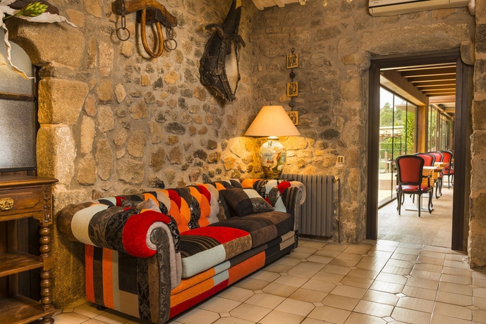 Imagen de los interiores del Hotel Salles and SPA Mas Tapiolas. Foto 13