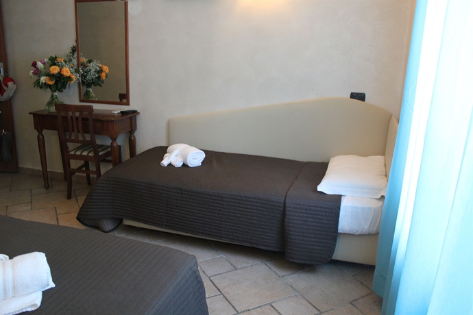 Imagen de la habitación del Hotel Sallustio- Pichierri. Foto 12