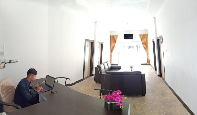 Imagen de los interiores del Hotel Salma, Bukittinggi. Foto 13