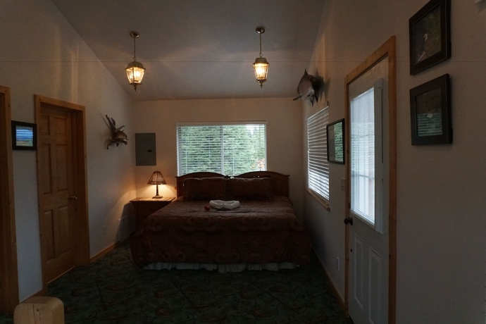 Imagen de la habitación del Hotel Salmon Catcher Lodge. Foto 5