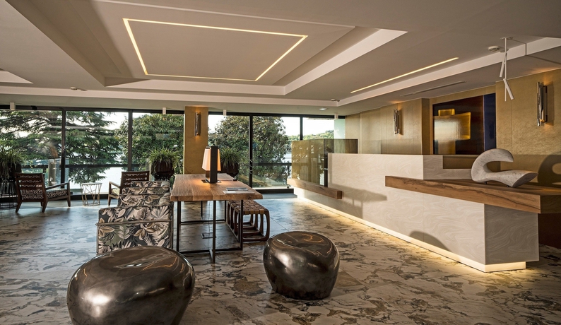 Imagen de los interiores del Hotel Salo' Du Parc. Foto 17