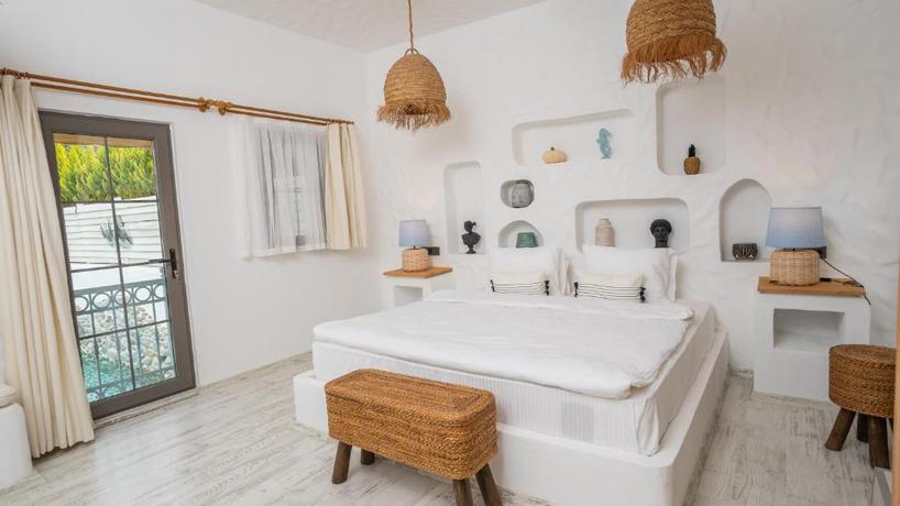 Imagen de la habitación del Hotel Salonika Suites. Foto 6