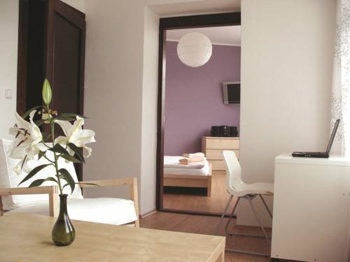 Imagen de la habitación del Hotel Saloon. Foto 4