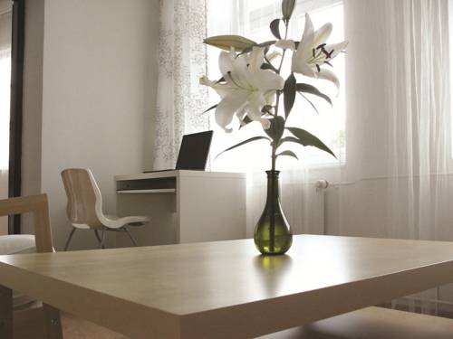 Imagen de la habitación del Hotel Saloon. Foto 12