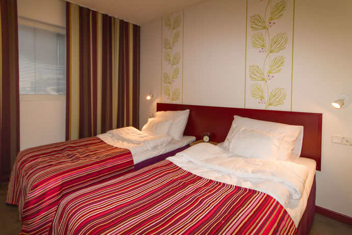 Imagen de la habitación del Hotel Salora. Foto 12