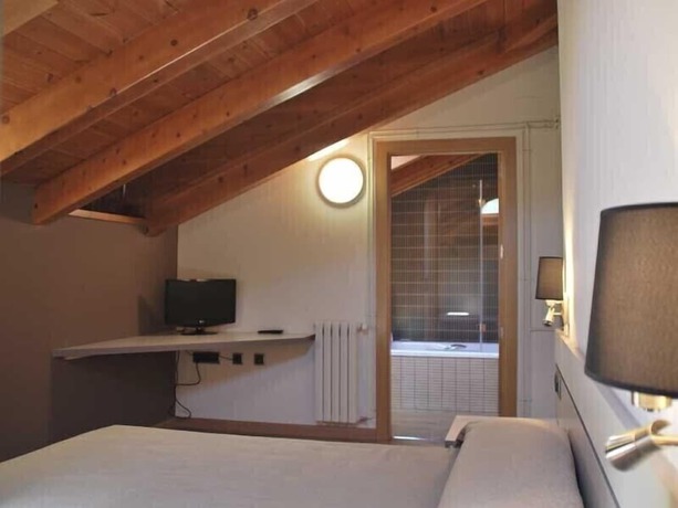 Imagen de la habitación del Hotel Saloria, Alins. Foto 5