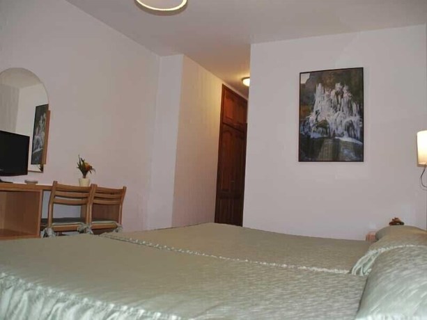 Imagen de la habitación del Hotel Saloria, Alins. Foto 9