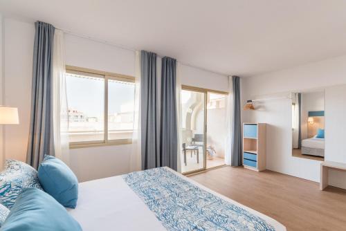 Imagen de la habitación del Hotel Salou Beach Rentalmar. Foto 2