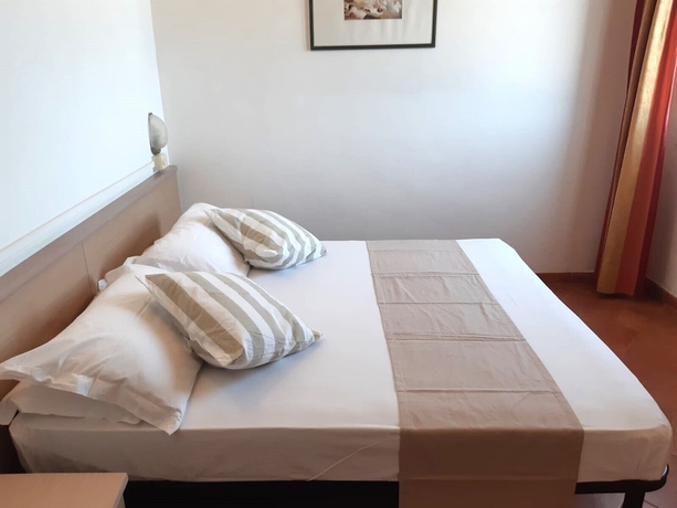 Imagen de la habitación del Hotel Salsedine, Viserba. Foto 9
