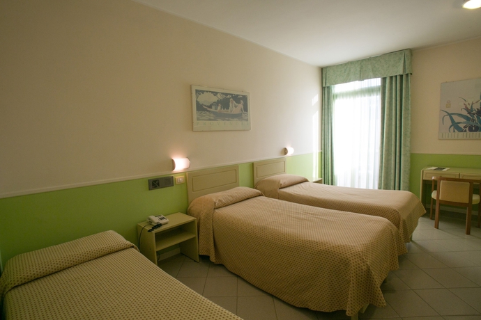 Imagen de la habitación del Hotel Salsello. Foto 10