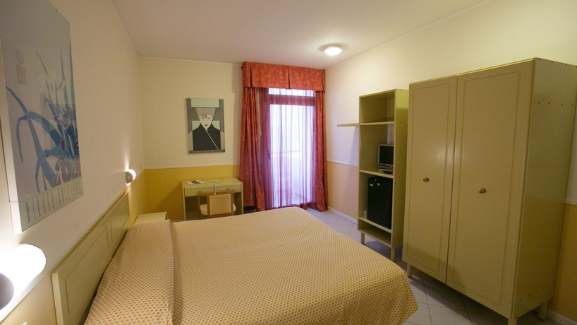 Imagen de la habitación del Hotel Salsello. Foto 13