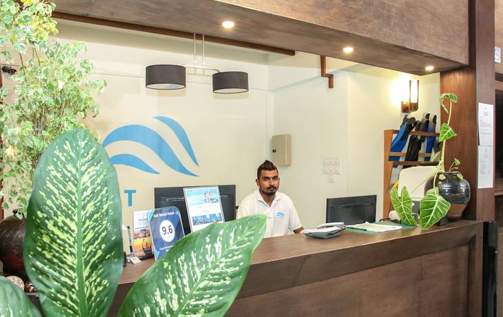 Imagen de los interiores del Hotel Salt Beach. Foto 19