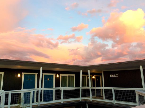 Imagen de los exteriores del Hotel Salt. Foto 14