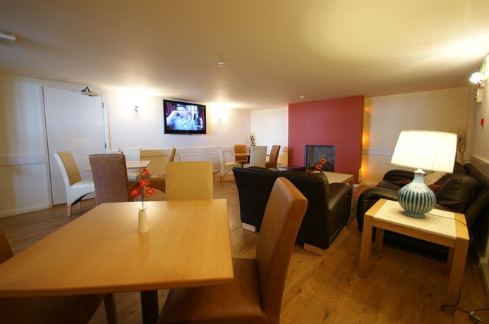 Imagen del bar/restaurante del Hotel Salterns Harbourside. Foto 5