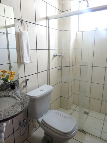 Imagen de la habitación del Hotel Salto Grande, Ipatinga. Foto 7
