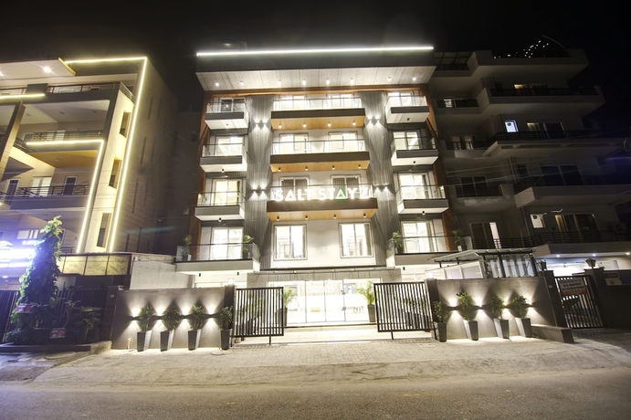Imagen general del Hotel Saltstayz Premier - Near Golf Course Road and Sector 57. Foto 1