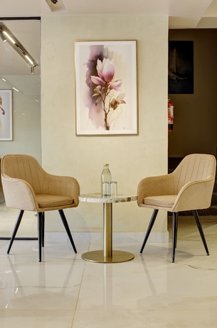 Imagen de los interiores del Hotel Saltstayz Premier - Near Golf Course Road and Sector 57. Foto 16