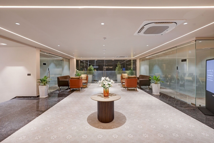 Imagen de los interiores del Hotel Saltstayz Premier &ndash; Golf Course Road and Sector 42. Foto 9