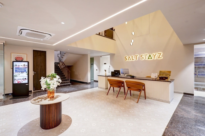 Imagen de los interiores del Hotel Saltstayz Premier &ndash; Golf Course Road and Sector 42. Foto 14